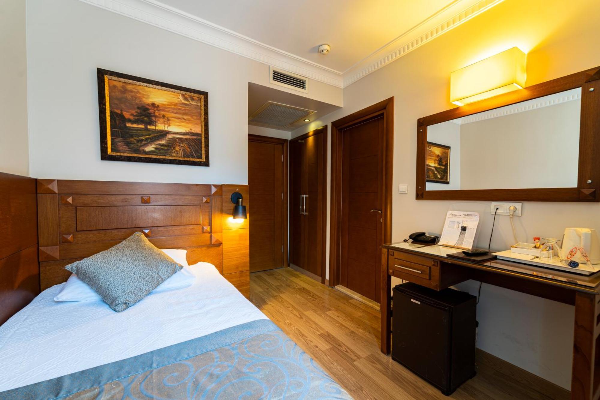 Levent Hotel Istanbul Exterior photo